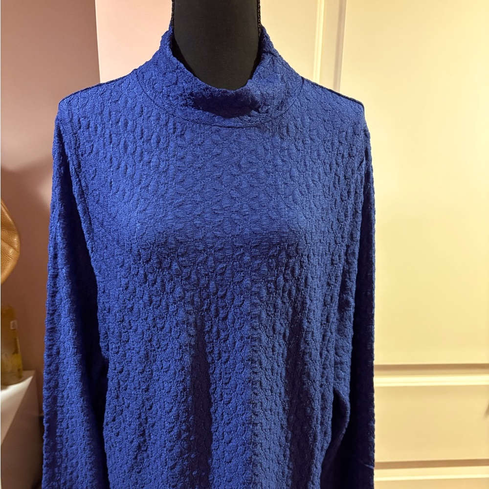 Textured mock turtle long sleeved top
